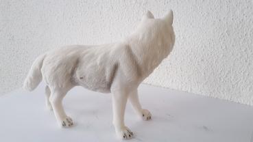 Weißer Wolf Figur stehend2