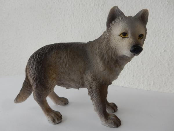 Figur Wolf Welpe stehend